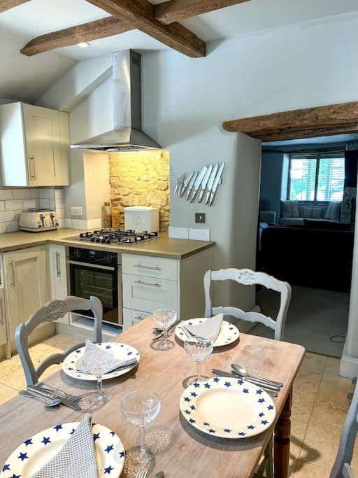 Cotswold Cottage- Central Witney Exteriör bild